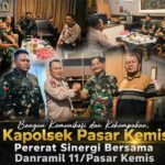Bangun Komunikasi dan Kekompakan, Kapolsek Pasar Kemis Pererat Sinergi Bersama Danramil 11/Pasar Kemis