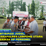 Antisipasi Judol, Wakapolres Lampung Utara Periksa HP Personel