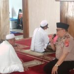 POLSEK PASAR KEMIS POLRESTA TANGERANG GELAR SHOLAT JUMAT KELILING, PERKUAT SILATURAHMI DAN KAMTIBMAS DI MASJID HASBUNALLOH